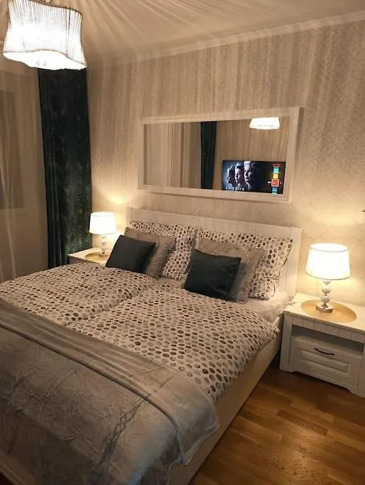 Cozy Apartment In Prague 2 צ'כיה